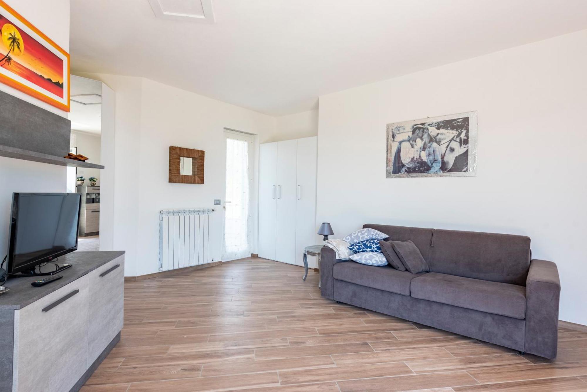 Joivy Villa Guanna - Charming Flat With Garden Bracco Bagian luar foto