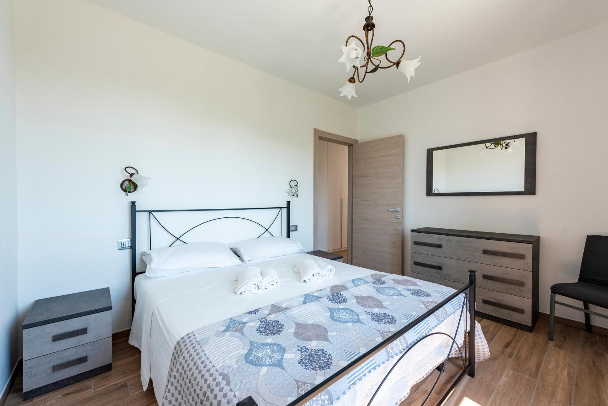 Joivy Villa Guanna - Charming Flat With Garden Bracco Bagian luar foto