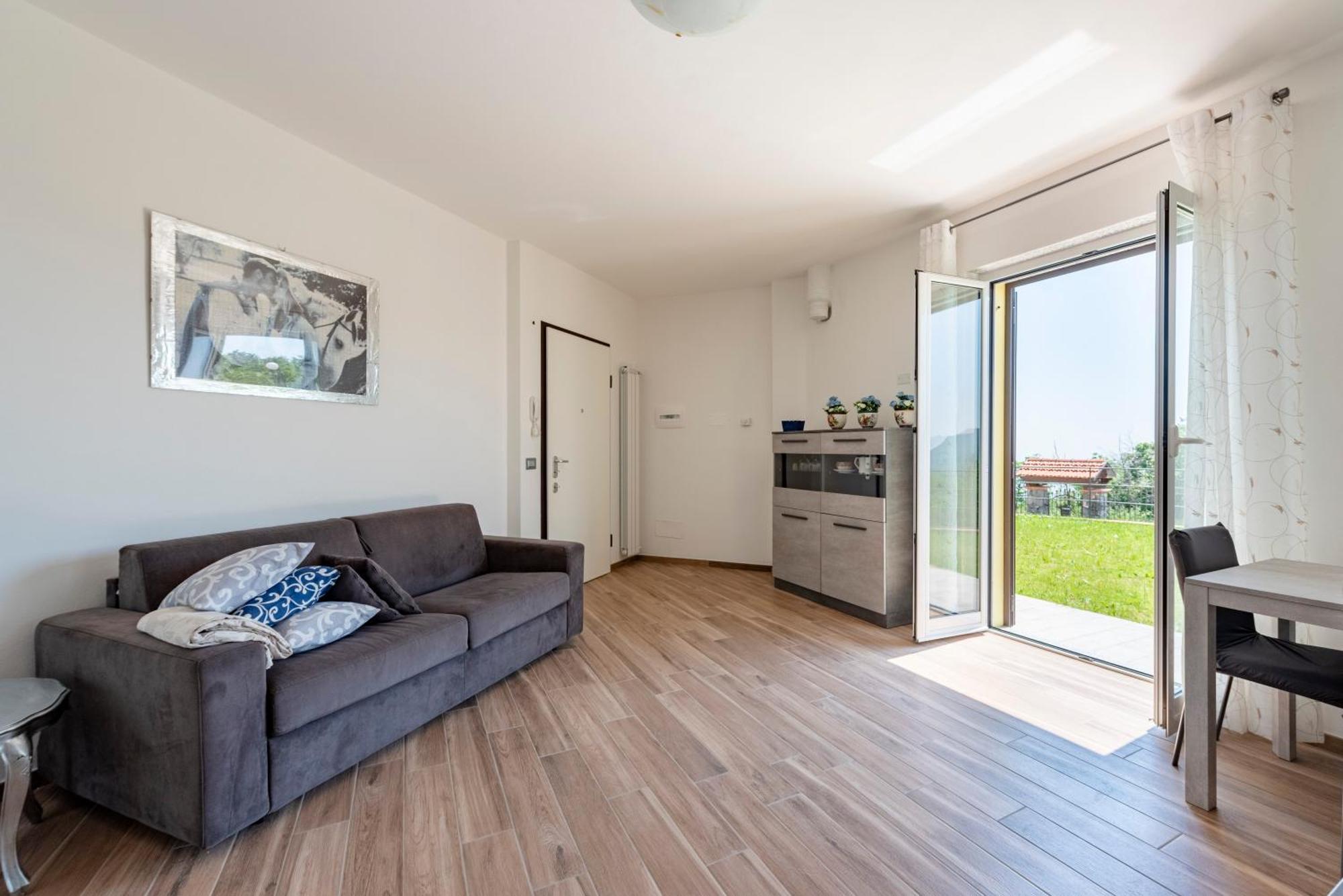 Joivy Villa Guanna - Charming Flat With Garden Bracco Bagian luar foto